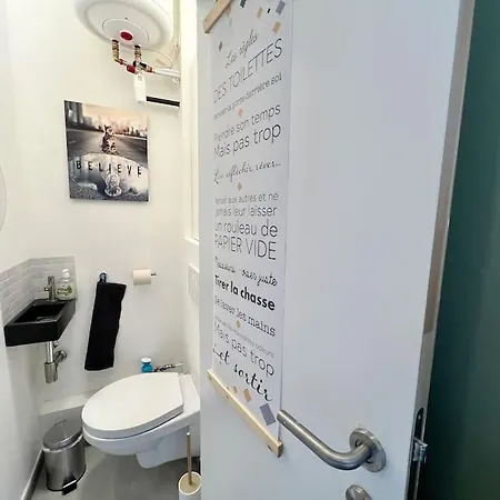 Modern Business Flat - Courts Et Moyens Sejours Luik