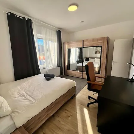 Modern Business Flat - Courts Et Moyens Sejours * Luik