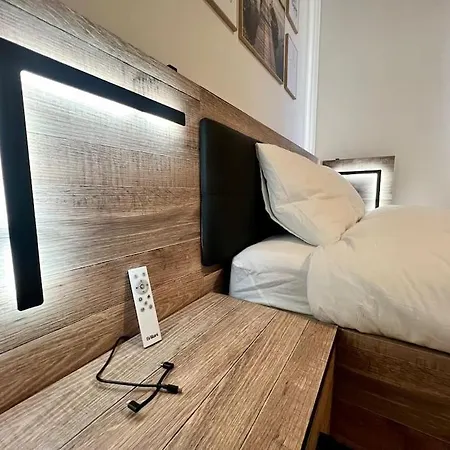 Modern Business Flat - Courts Et Moyens Séjours * Lieja